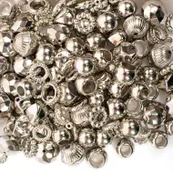 PlayBox: metallfarbene, auffädelbare Perlen, 180 Stück