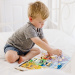 Melissa &amp; Doug: Holz-Motoriktafel mit Schlössern und Riegeln zur Förderung der Feinmotorik - Spin Master
