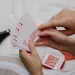 Umriss: Date-Nacht – Gesprächskartenspiel für das erste Kennenlernen